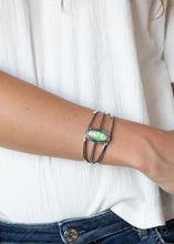 Load image into Gallery viewer, Stone Sahara - Green
