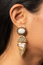Load image into Gallery viewer, Earthy Extravagance - Gold

